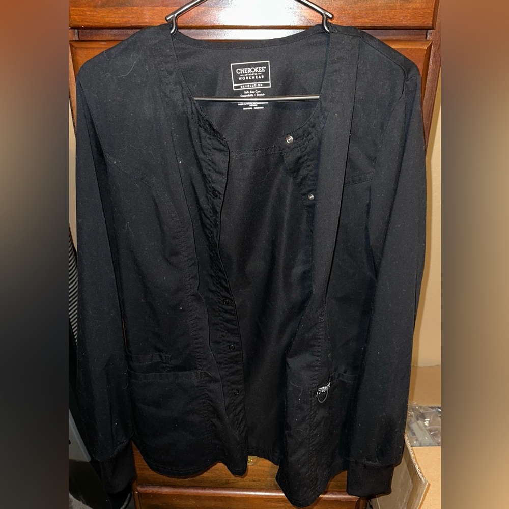 Women’s Cherokee scrub jacket